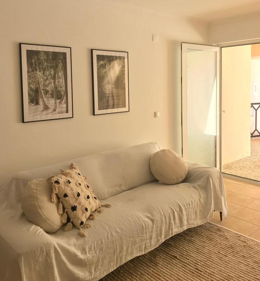 In - Two Double Bedroom Appartement Sesimbra